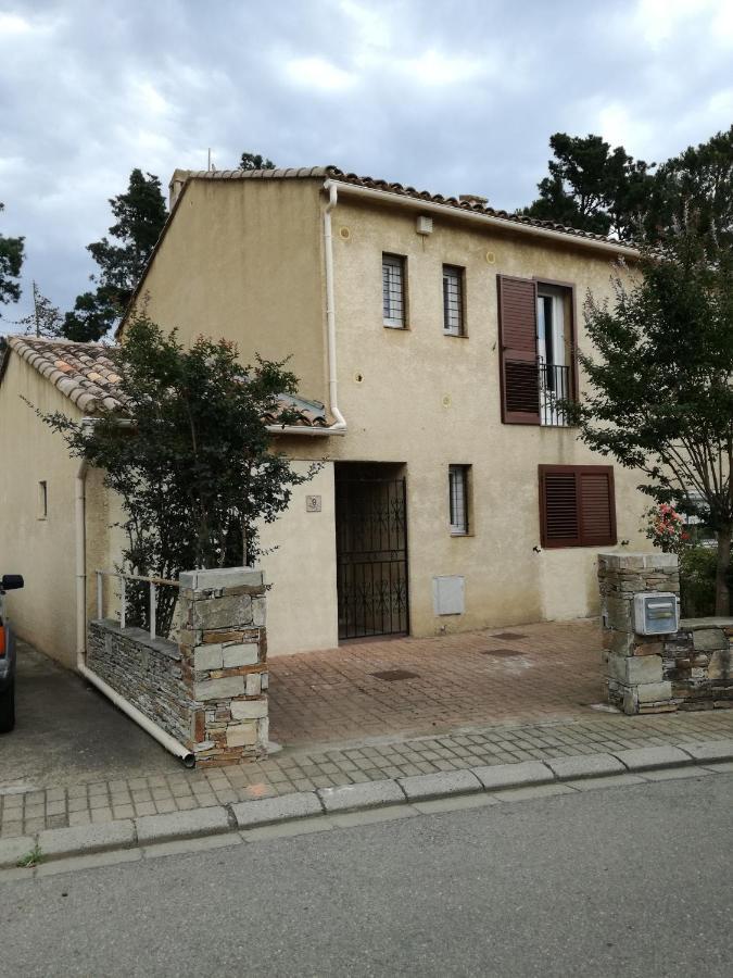 Villa Bord De Mer Corse Santa-Maria-Poggio  Exteriér fotografie